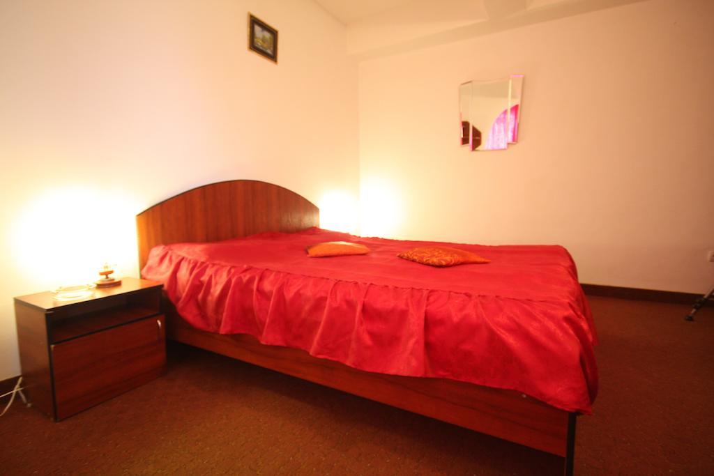 Hotel Dynes Eforie Nord Habitación foto